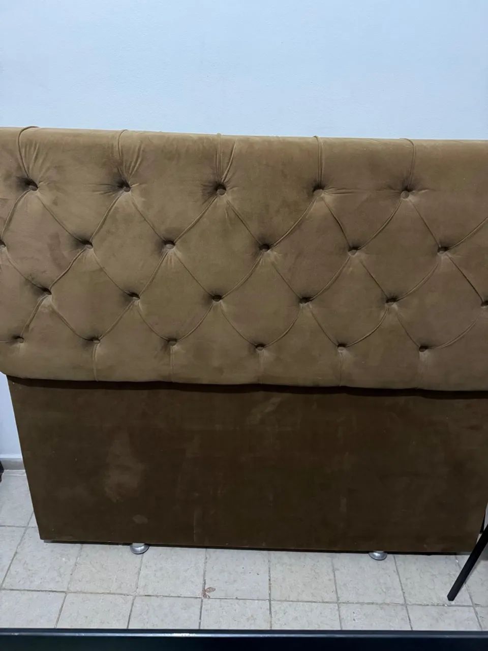 Cabiceira marrom R$ 480,00