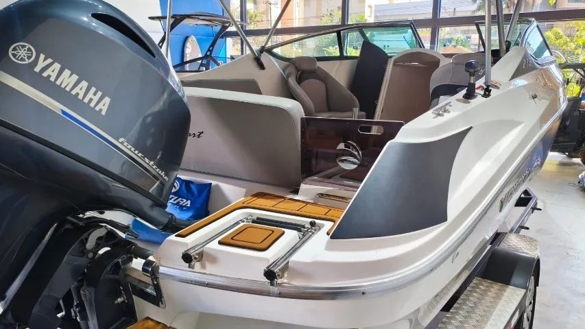 LANCHA VENTURA V215 CABIN COMFORT - Foto 11