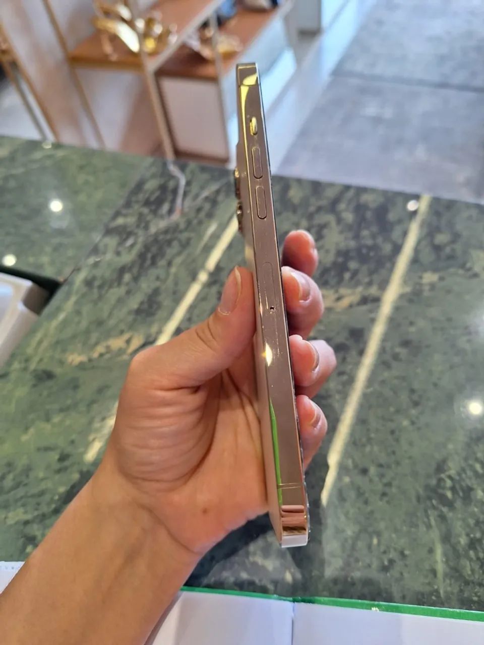 iPhone 12 Pro Max - Foto 4