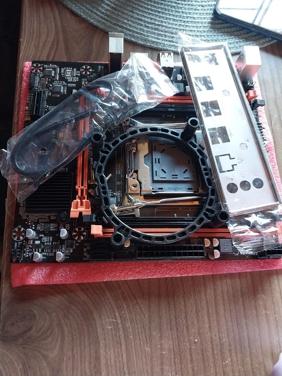 Placa Mãe para PC - Nova!