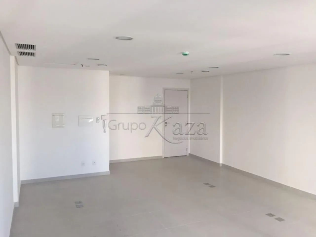 Comercial Sala Condomínio em São José dos Campos