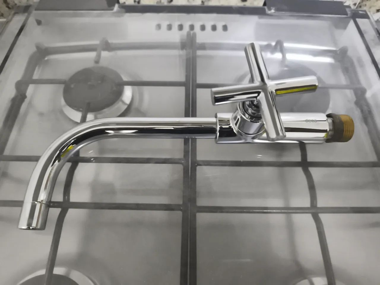 Torneira de parede deca