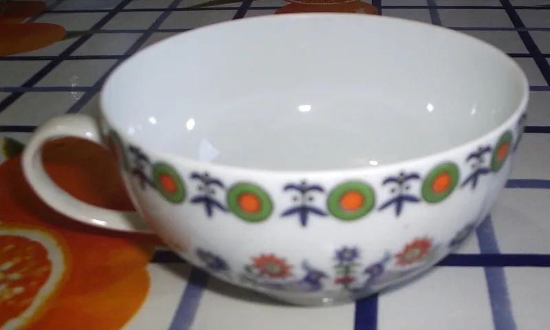 Conjunto de Xícaras em Porcelana Schmidt