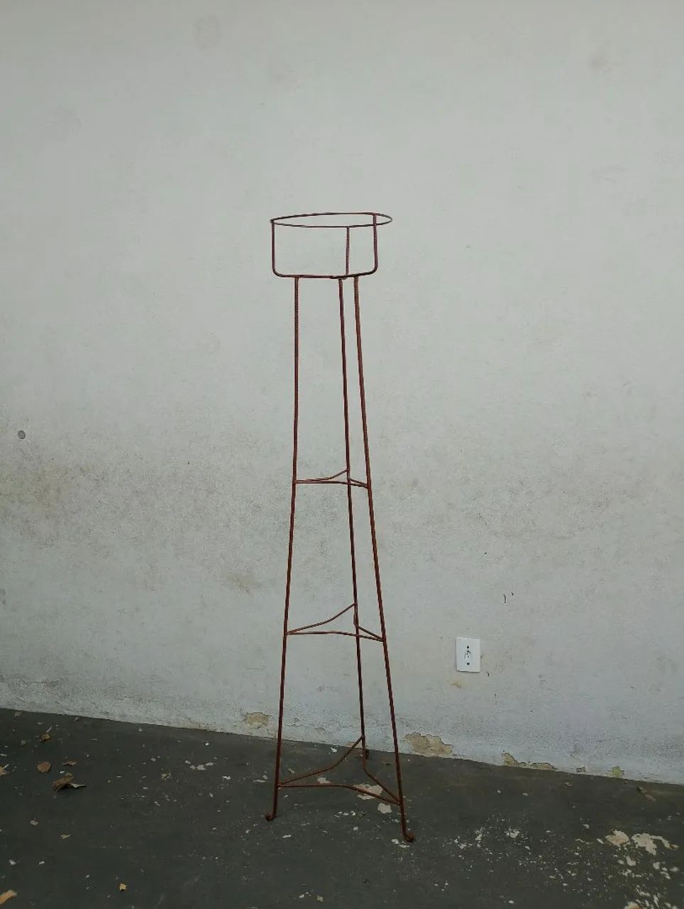 01 floreira tripé 4 andares - Foto 5