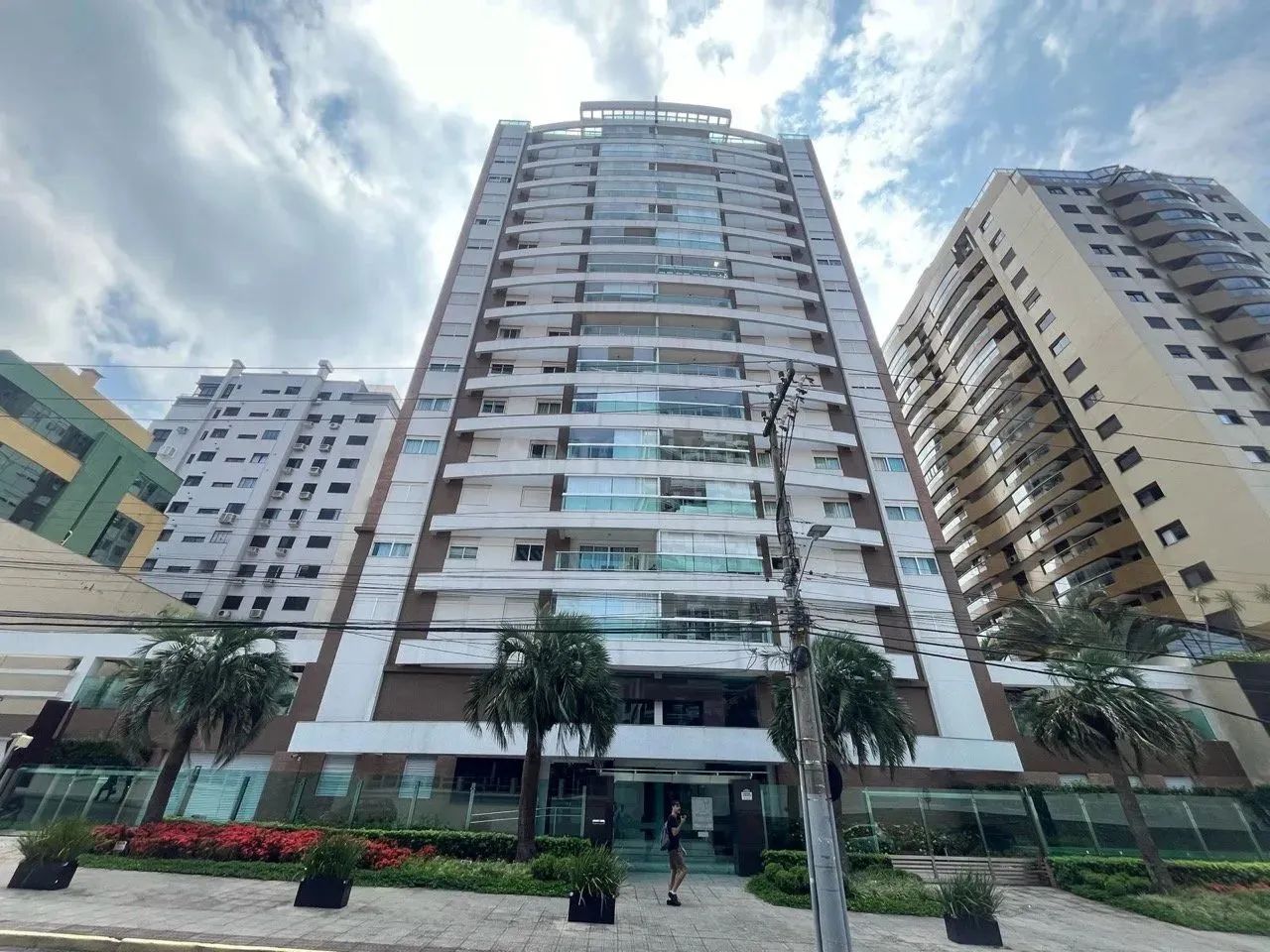 Apartamento 02 suites a venda no centro. Contominio Miramar - Foto 2