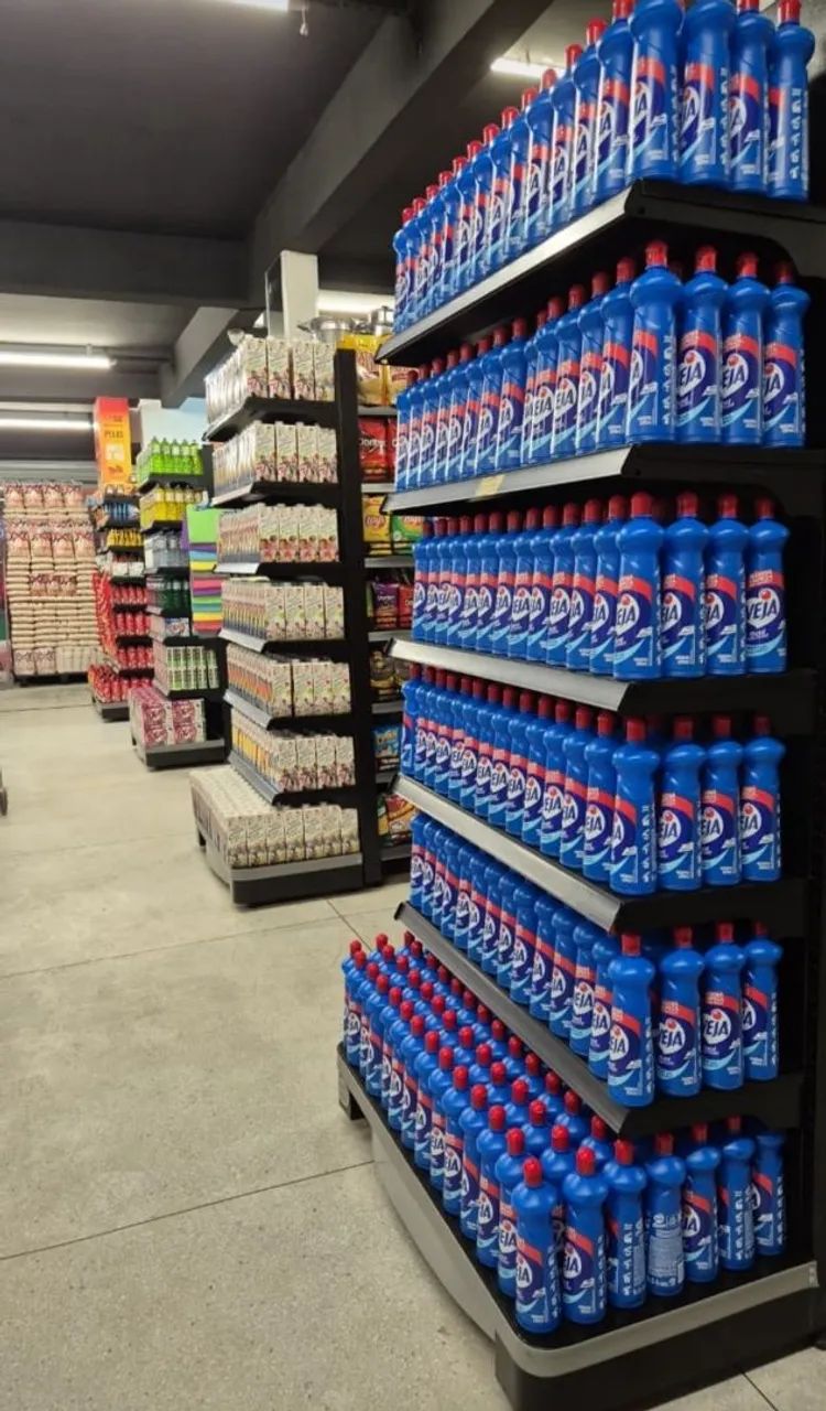 Expositores e Prateleiras para Supermercado