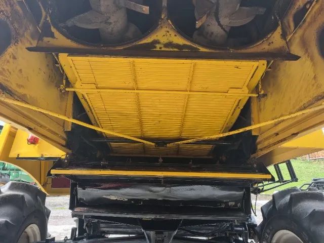 Colheitadeira New Holland TC5090  - Foto 5