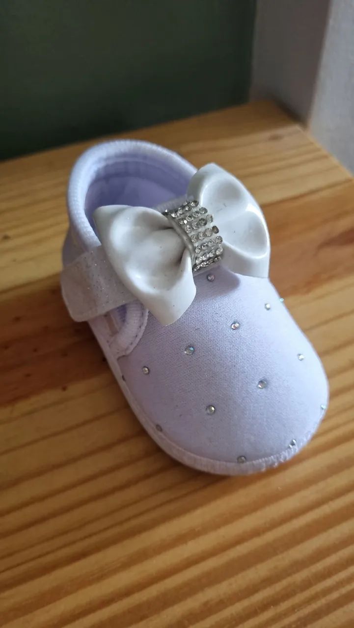 Sapatinho de bebê azul com laço e strass - Foto 5