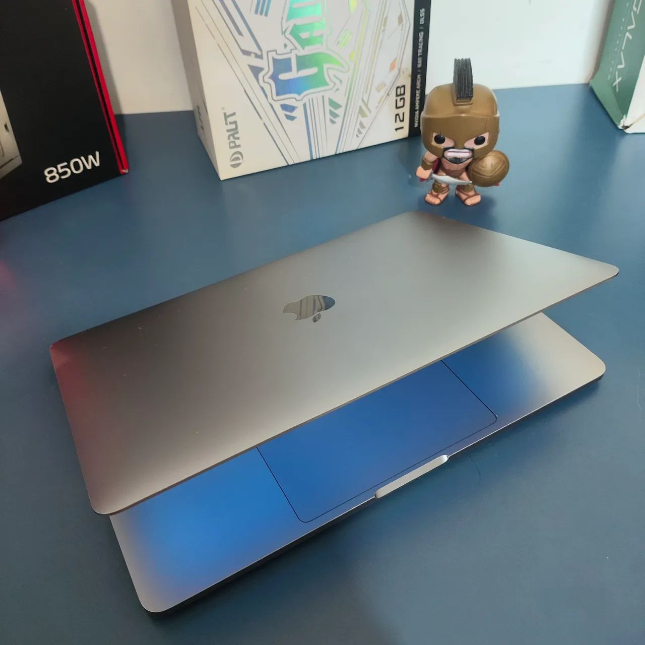 MacBook本体 MacBook Pro 2020 Touch ID Touch Bar R5 MacBook pro 2020 touchbar - touchid aceito cartão - Notebooks