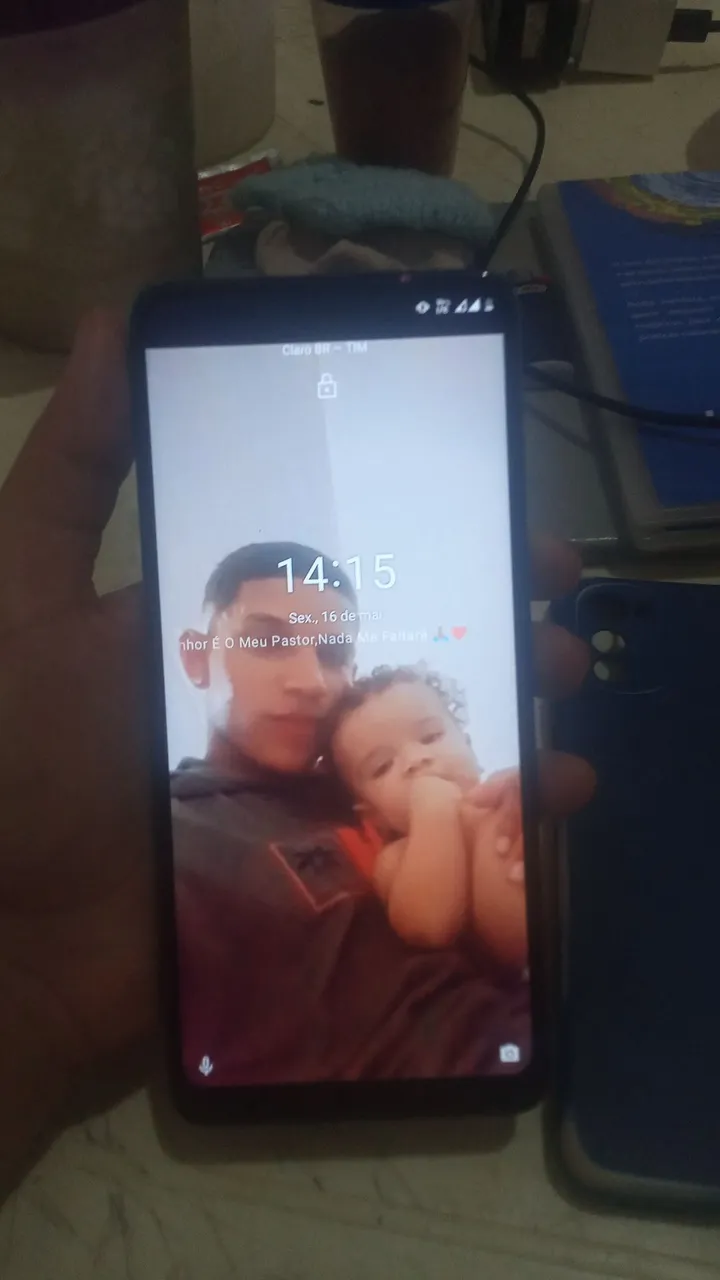 Moto e32