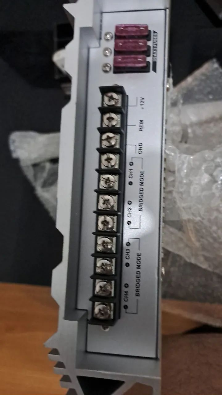 Amplificador automotivo  - Foto 4