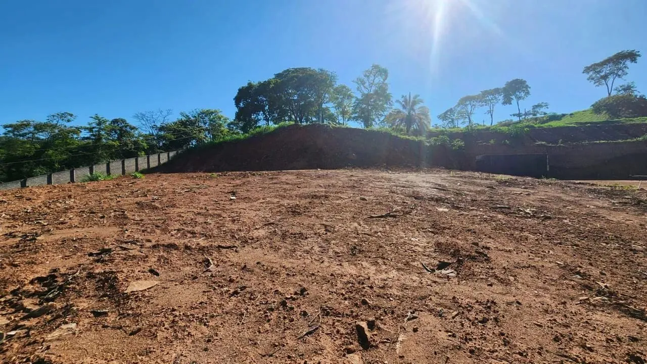 Terreno para venda com 2526 metros quadrados em Residencial Aldeia do Vale - Goiânia - GO
