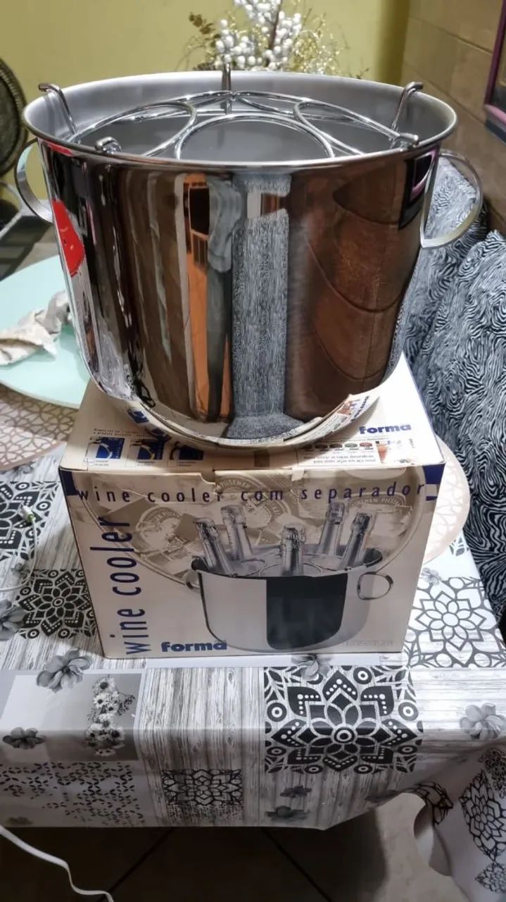 O balde champanheira em inox da marca Forma - Foto 2
