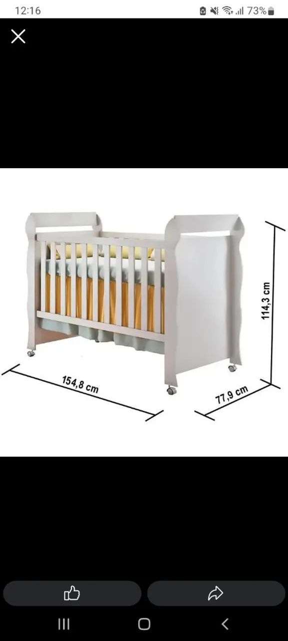 Berço de Bebê Branco com Rodinhas