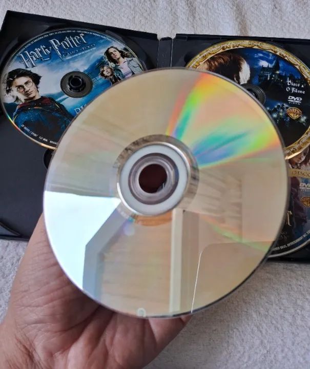 Coleção Harry Potter 4 DVDs em ótimo estado - Foto 3
