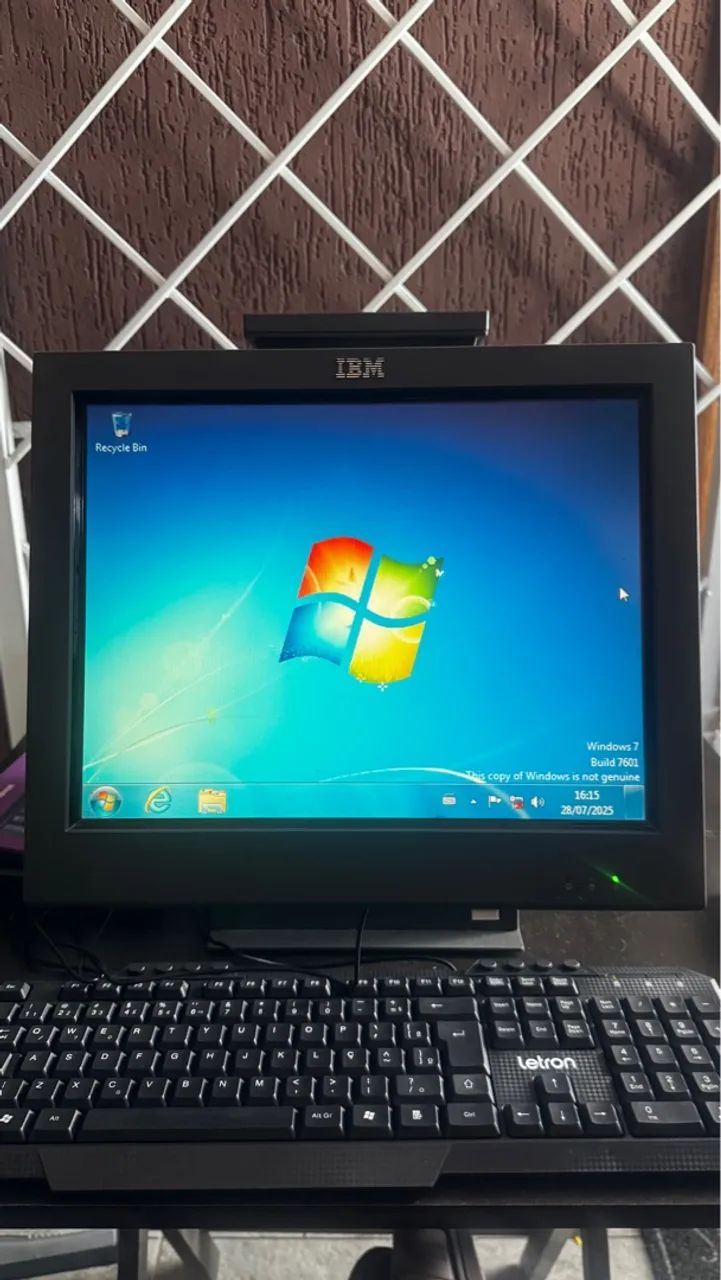 Computador IBM POS com tela touch - Foto 2