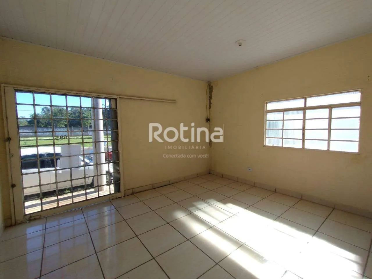 Casa Comercial para alugar, 3 quartos, Jardim Canaã - Uberlândia/MG - Rotina Imobiliária - Foto 5