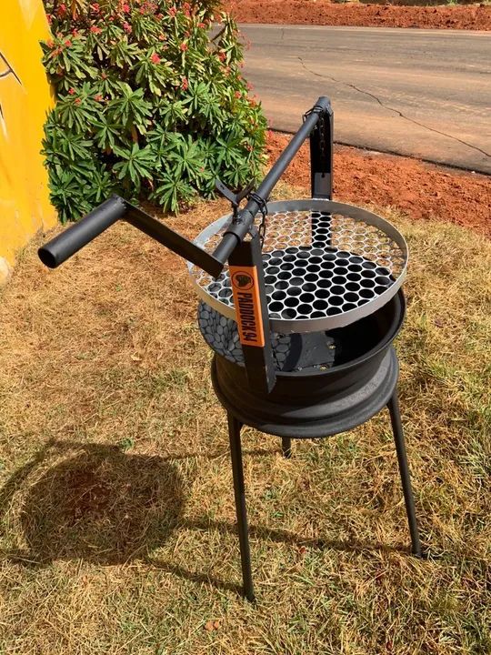 Churrasqueira de Roda aro 14  - Foto 3