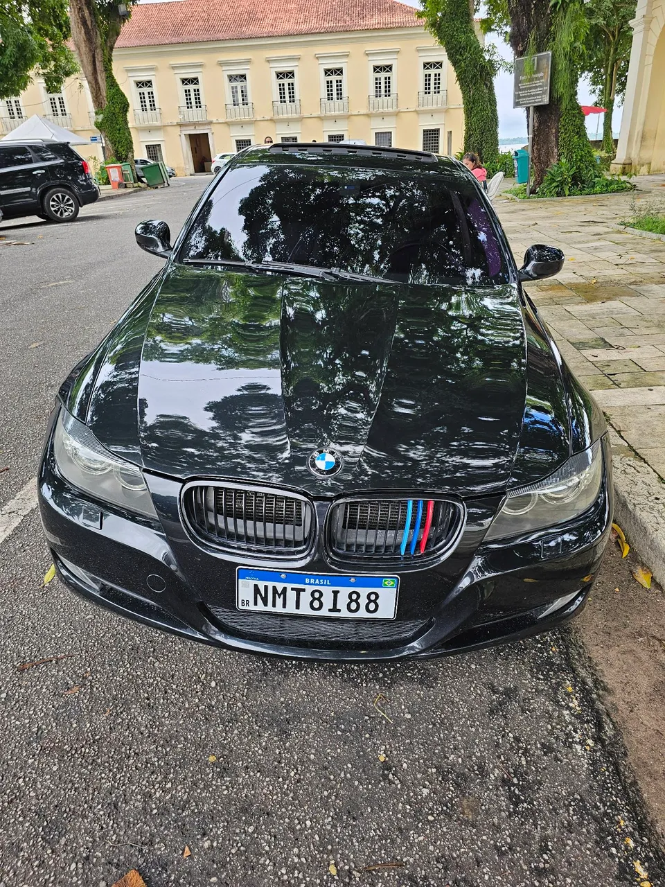 BMW 320 i M 2010 2.0
