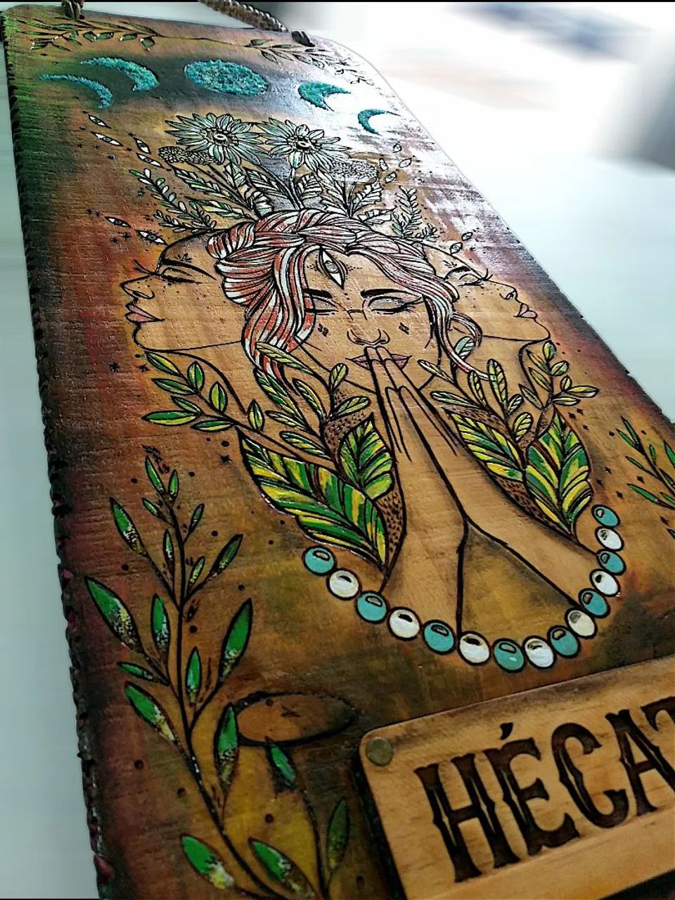 Hecate Quadro entalhado e pirografado - Foto 2