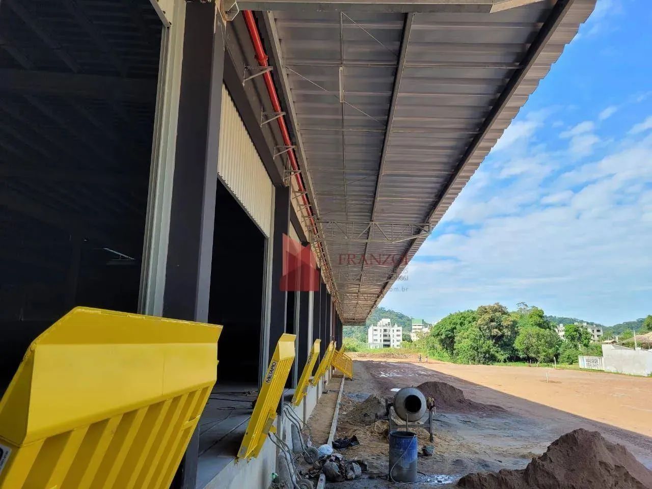 ALUGUEL: Armazém Logistico 6.700 m² em Itajaí SC - Foto 2