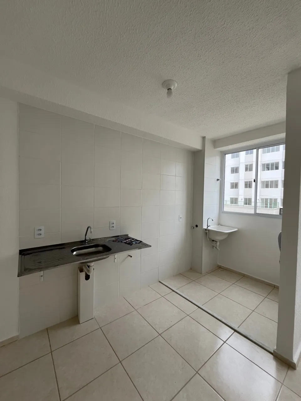 Apartamento para alugar - Condomínio Parque Ville Violeta (1º andar)