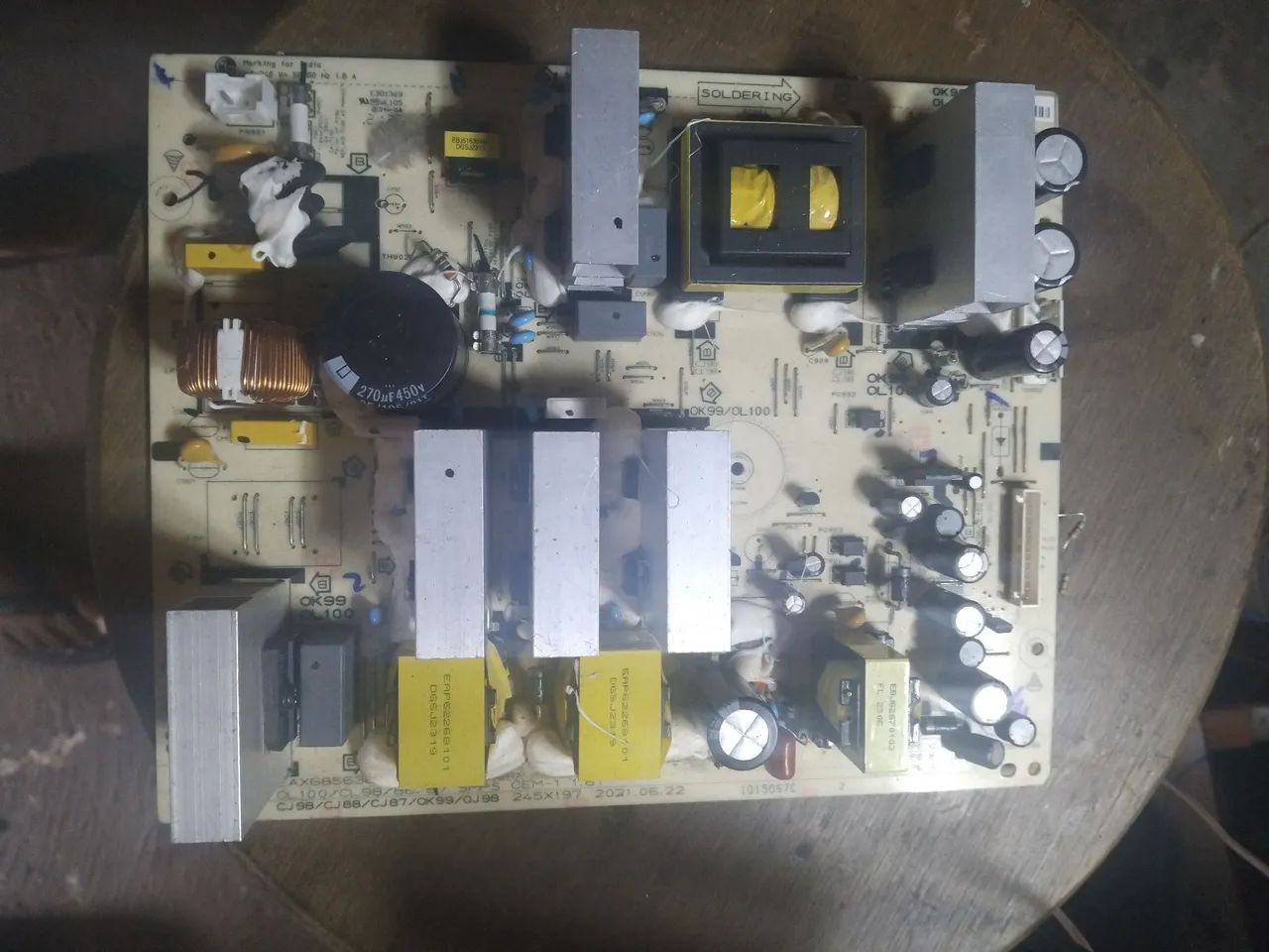 Fonte de som LG cj88