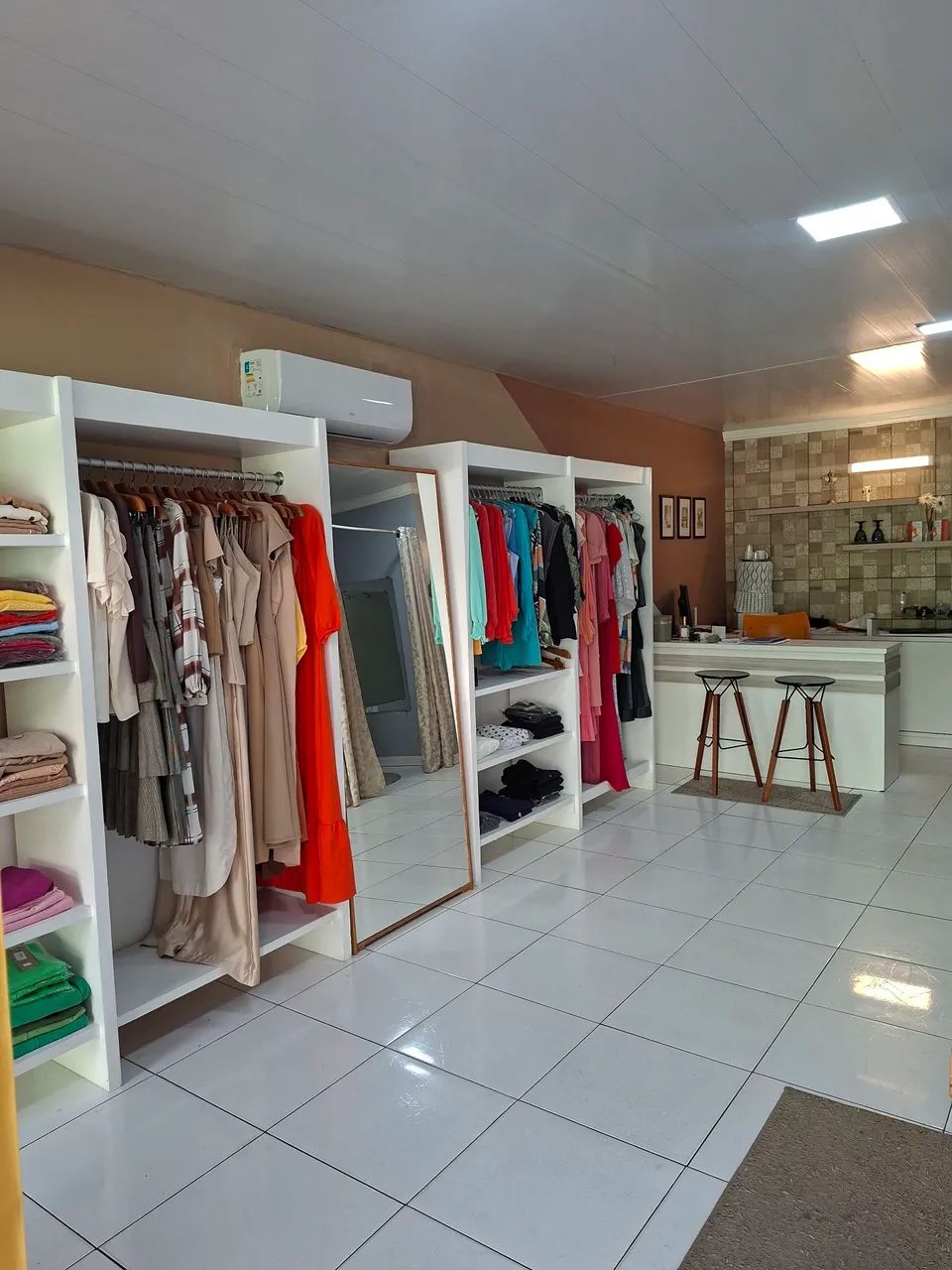 ? OPORTUNIDADE DE NEGÓCIO ? LOJA DE MODA FEMININA COMPLETA