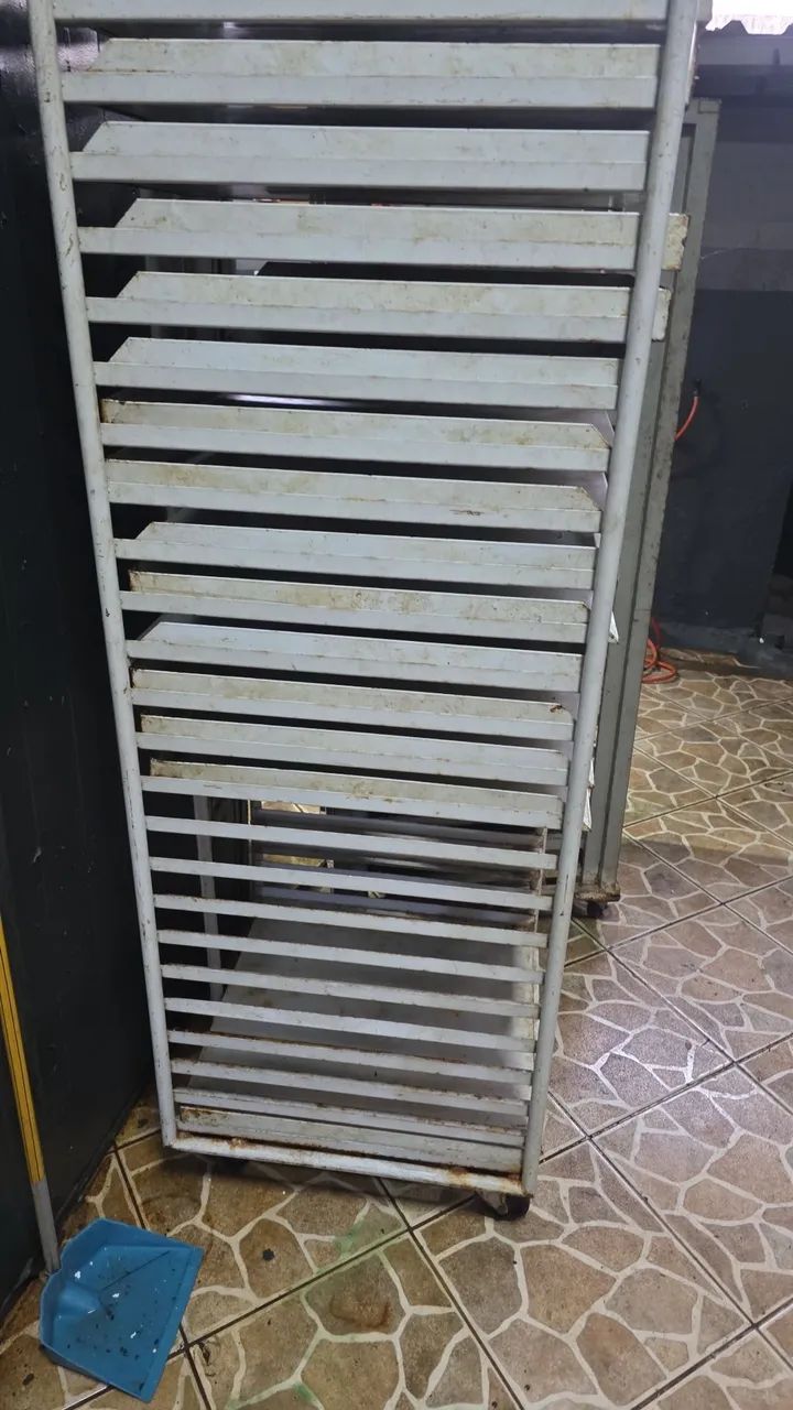 CARINHO ESQUELETO OS DOIS POR 800,00 - Foto 2