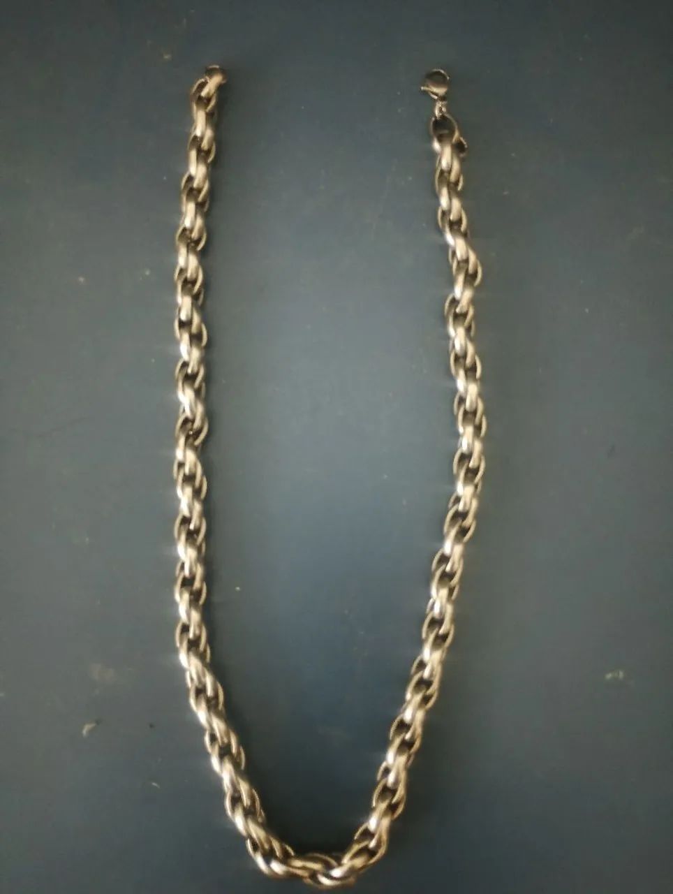 Cordão de aço 