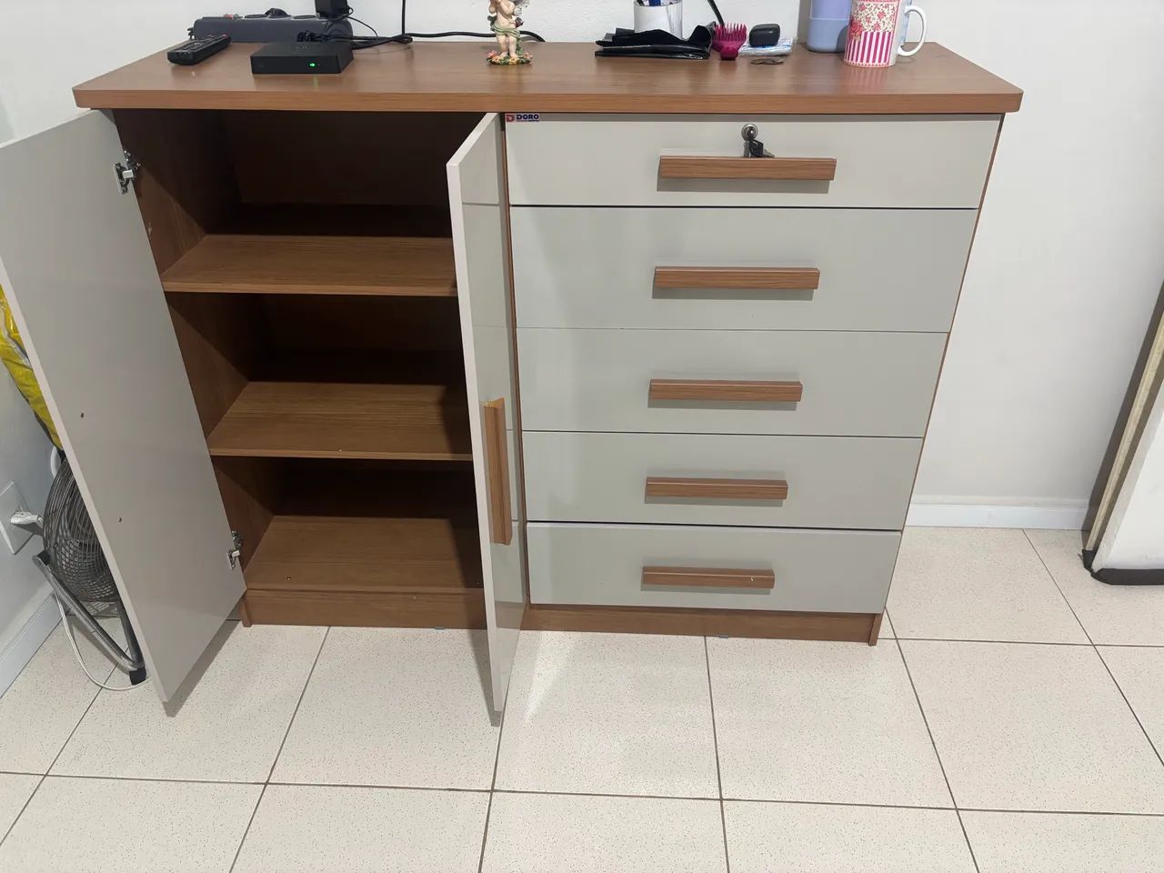 Vendo Guarda Roupa + cômoda  - Foto 2