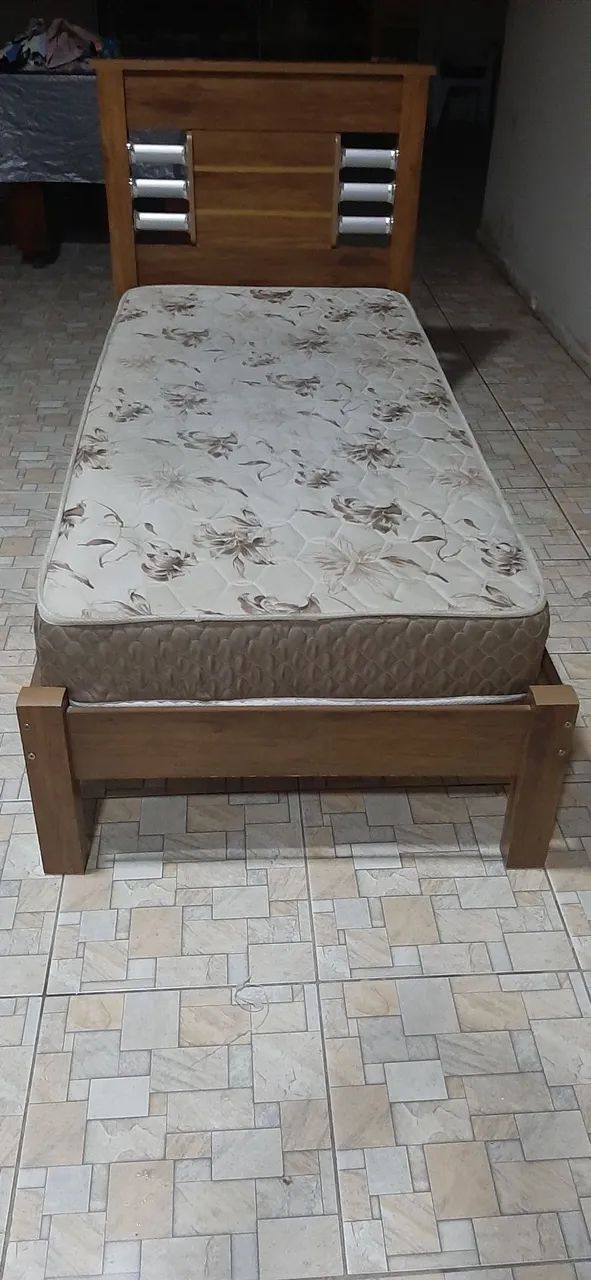Cama solteiro  com colchão  - Foto 2
