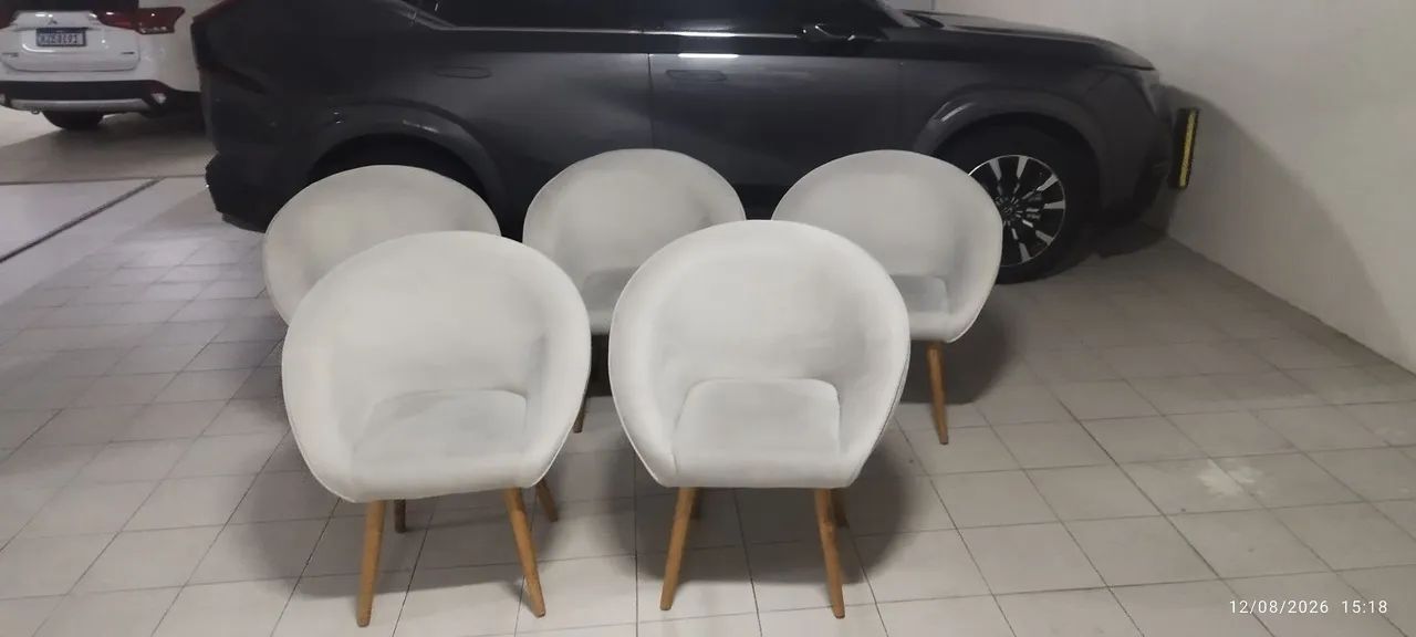 Cinco lindas poltronas  - Foto 4