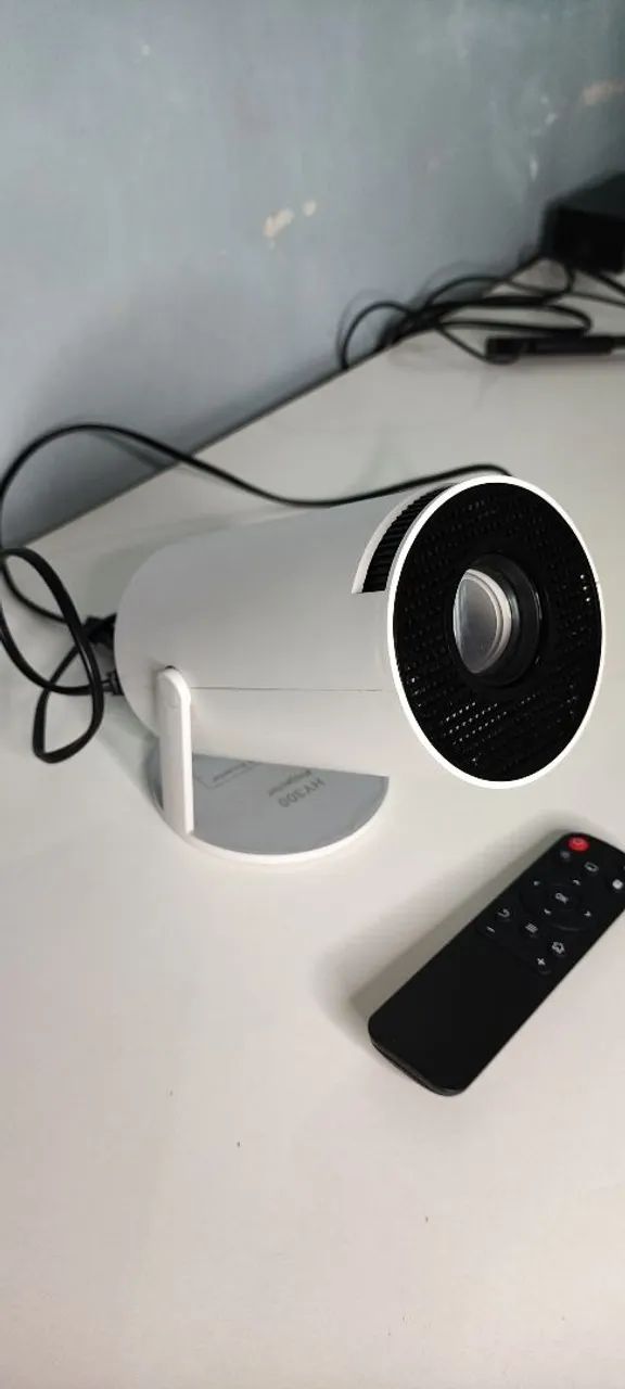 Projetor Hy300 Com Controle Remoto Liga Não tem imagem - Foto 6