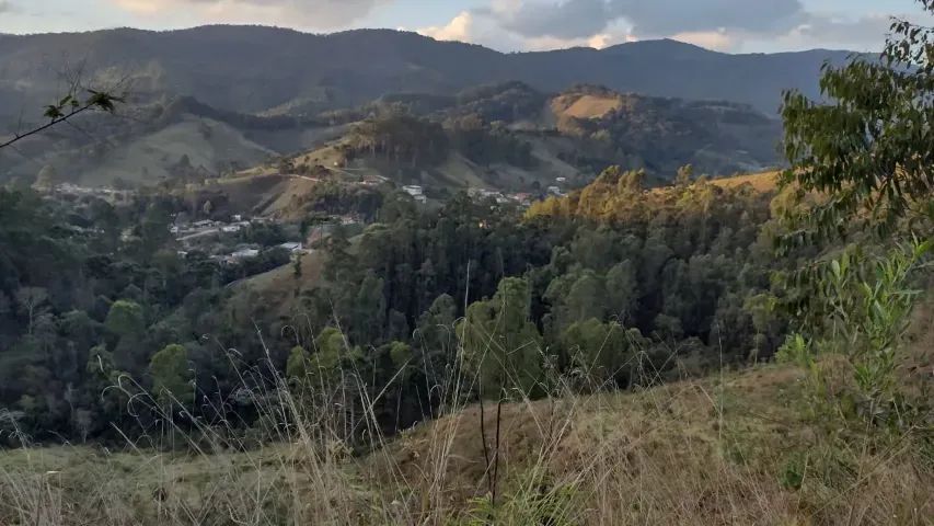 Lindo sitio de 35.000m2 no Sul de Minas!! Delfim Moreira MG - Foto 11