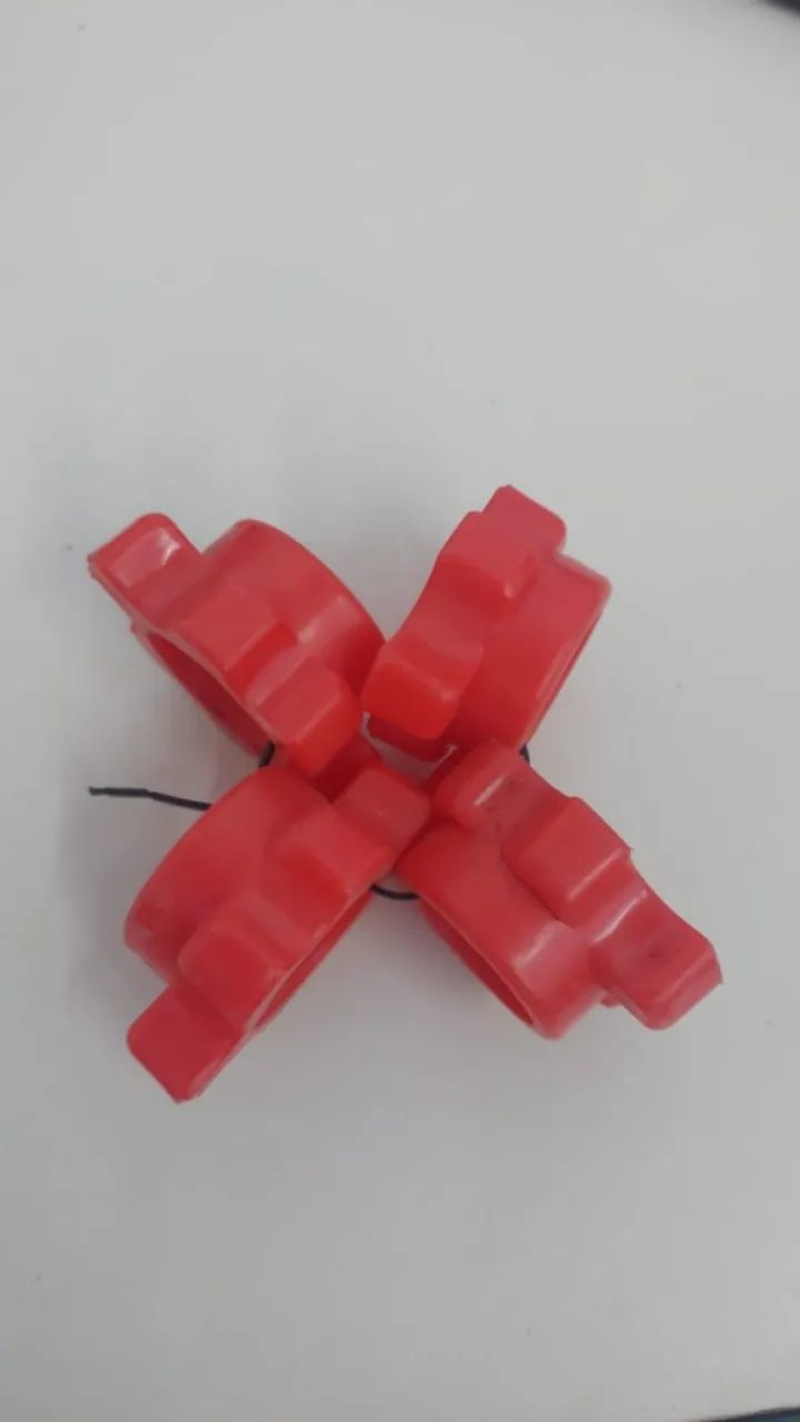 kit com 4 clipes e coleira de travamento para halteres