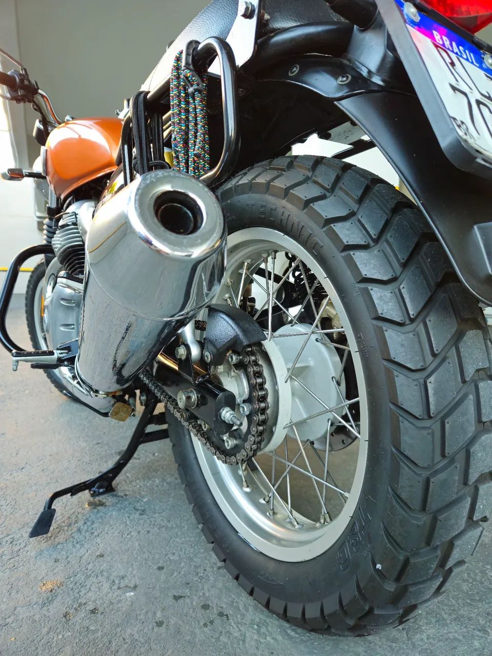 Royal Enfield Interceptor 650 2021 - Foto 4
