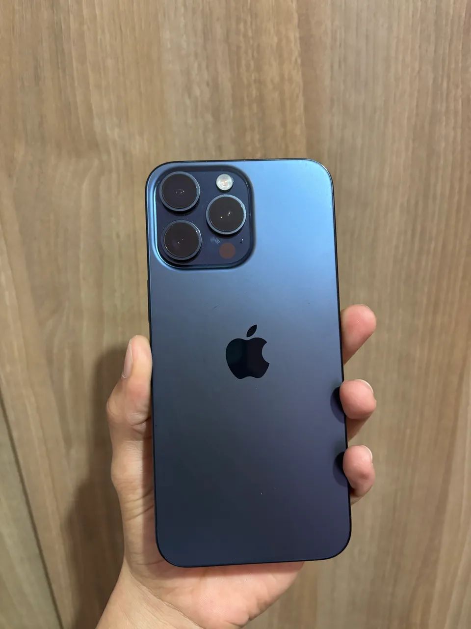 iPhone 15 Pro Max - Foto 2