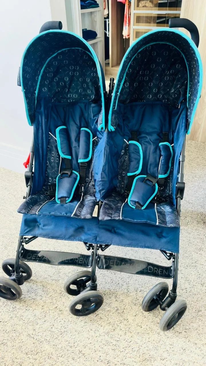 Carrinho de bebê duplo  - Foto 5