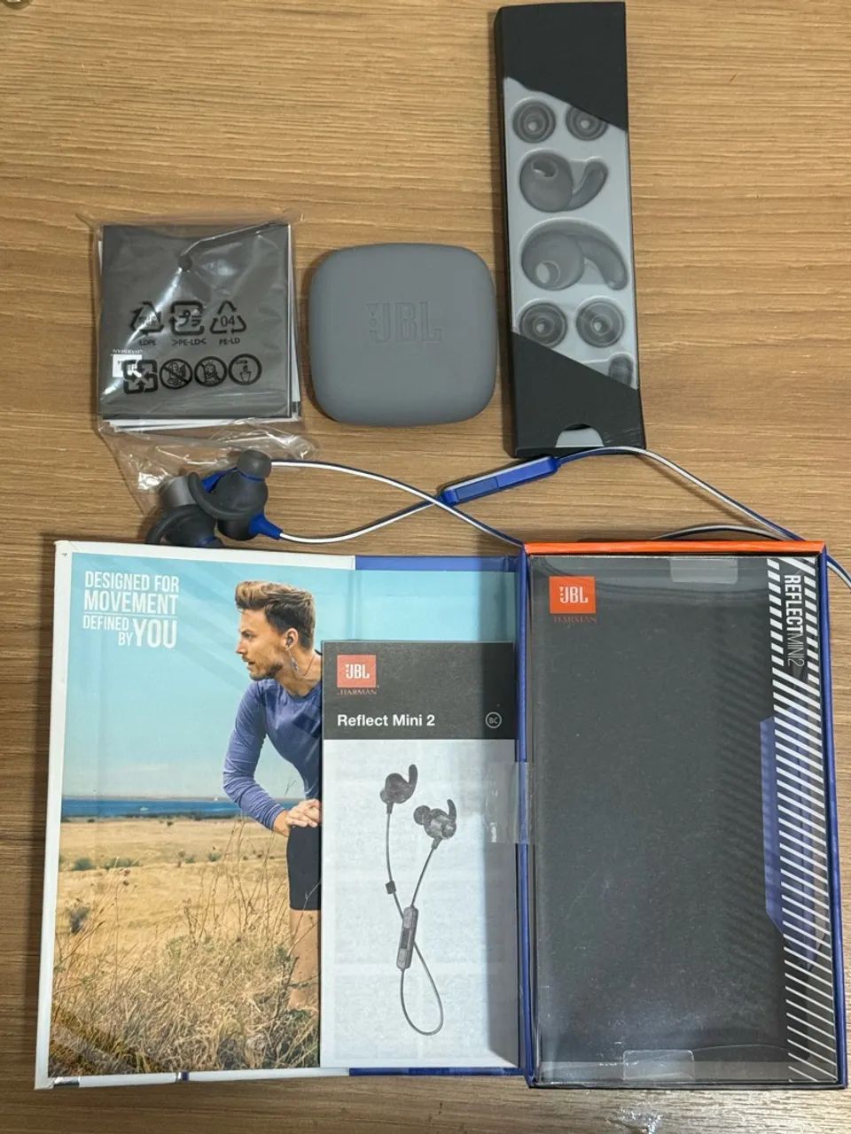 Fone de ouvido JBL Bluetooth Reflect mini2