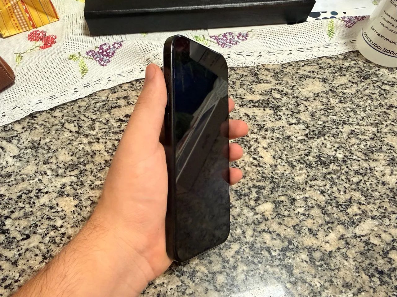 iPhone 16 Pro Max - Foto 2