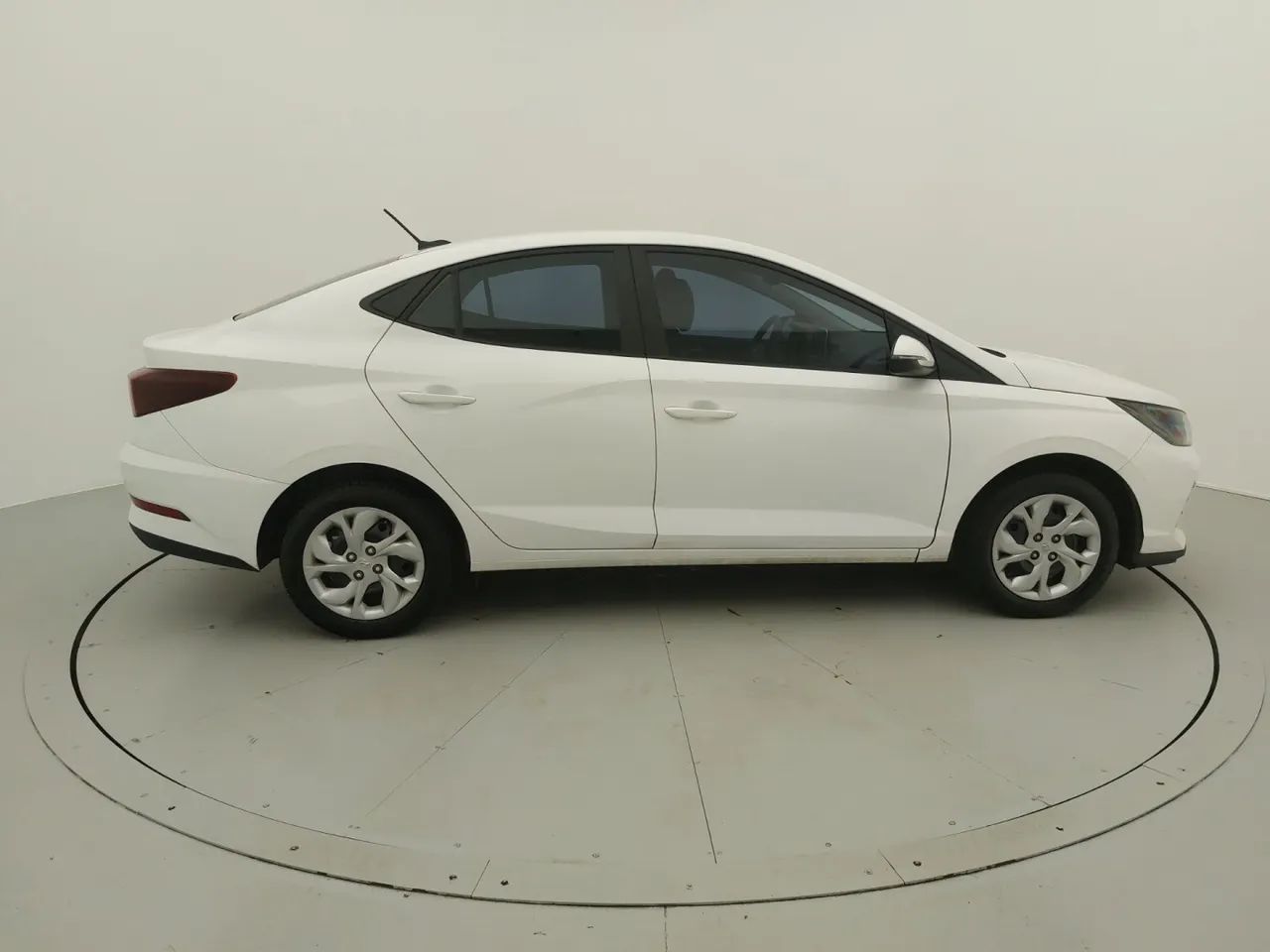 Hyundai HB20S Comfort 1.0 Flex 12V Mec., foto 6 de 18