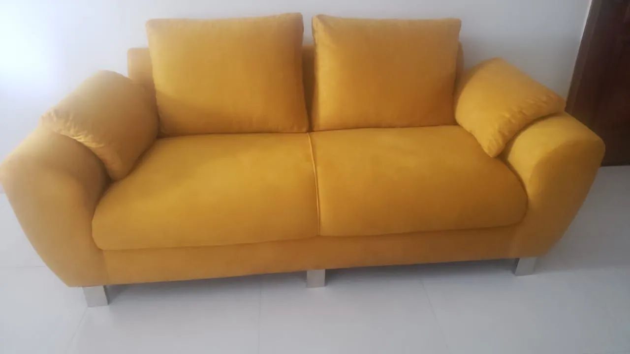 Sofá semi novo sem avarias - Foto 2