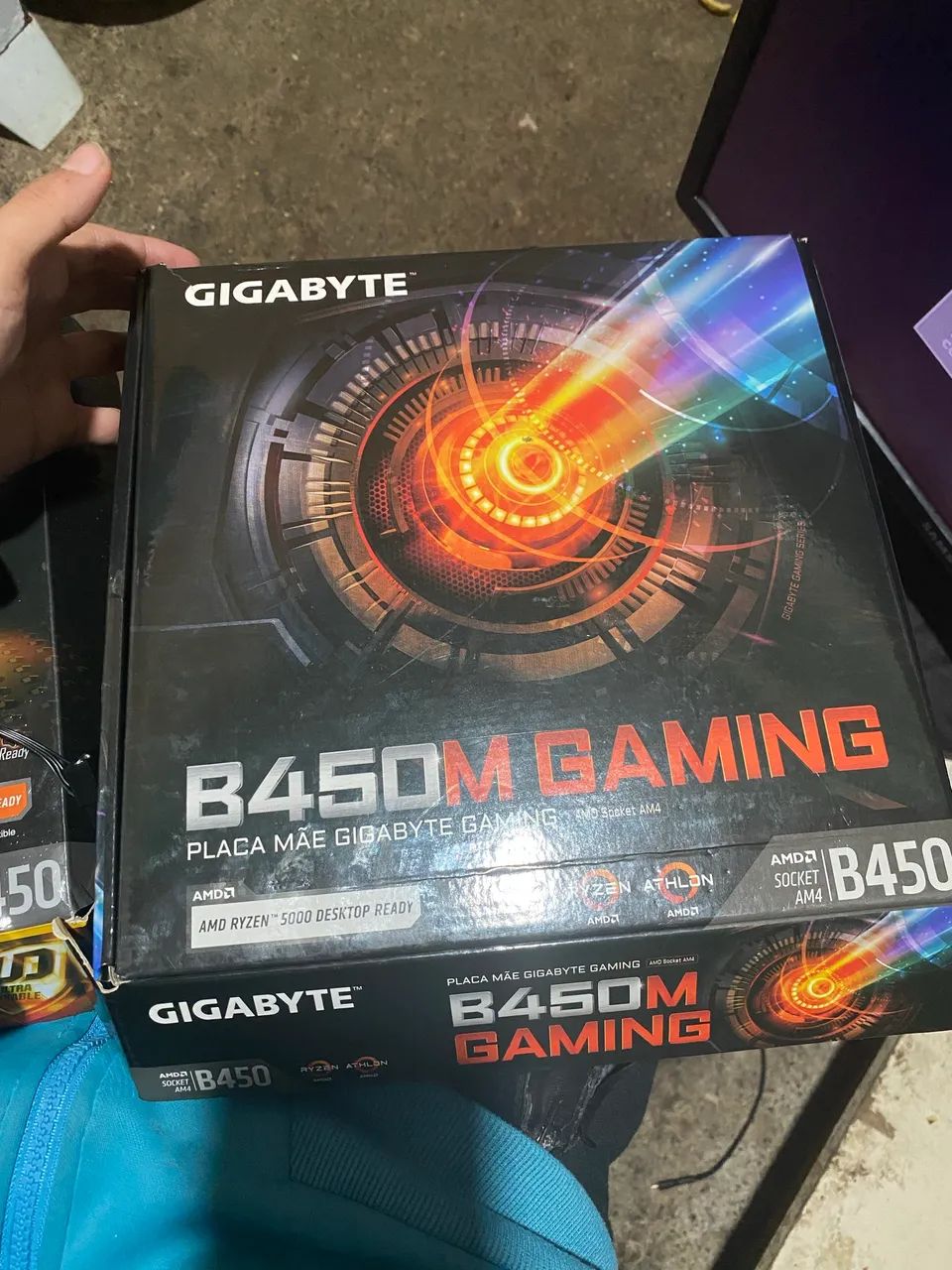 Placa mãe B450M GAMING GIGABYTE  - Foto 2