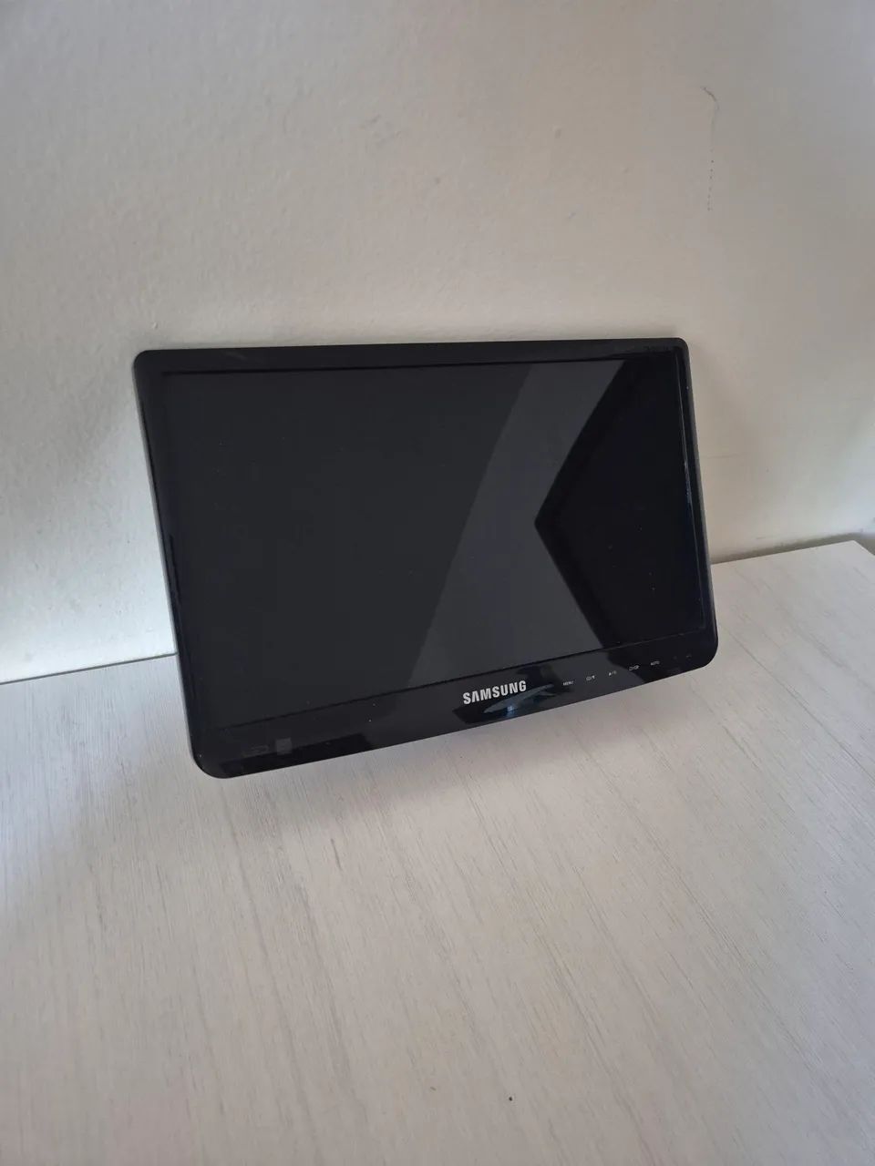 Monitor Samsung 15,6? funcionando