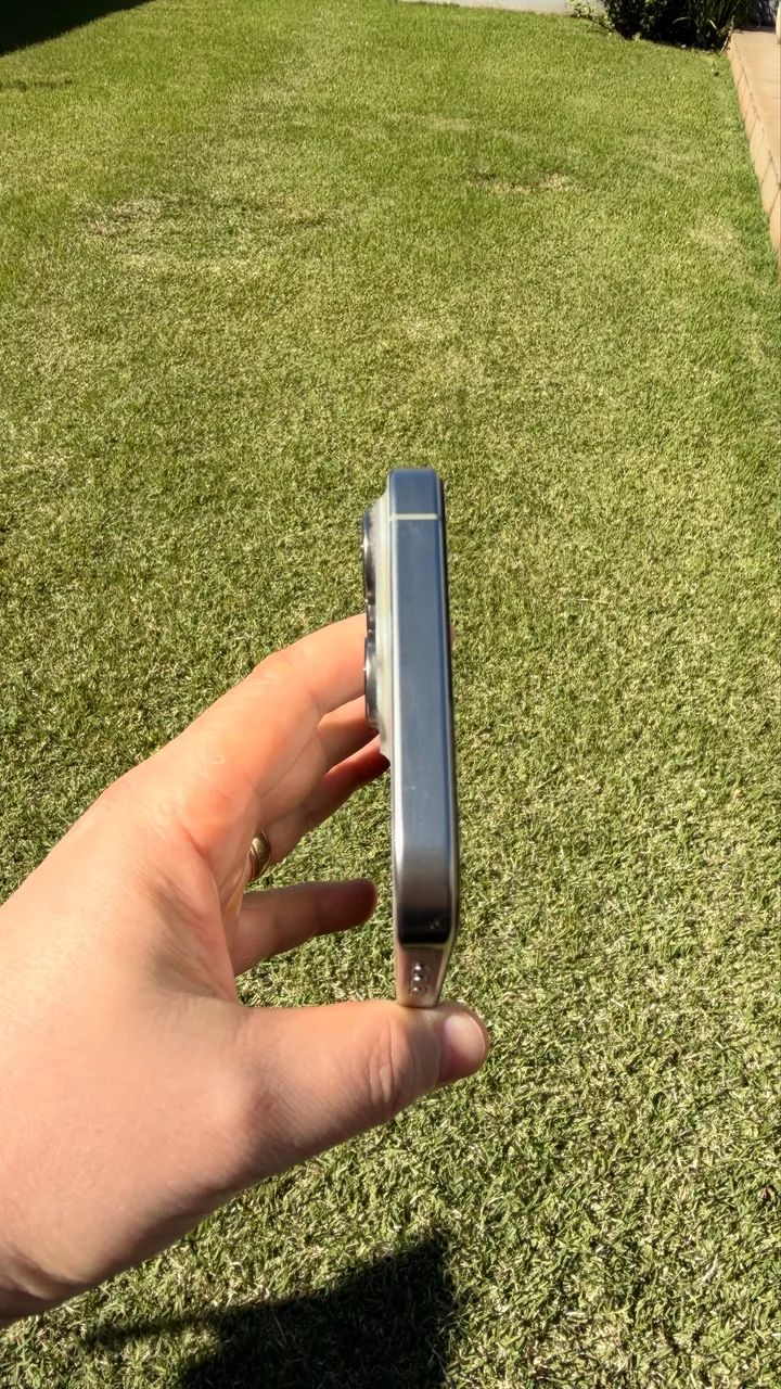 iPhone 16 pro max - Foto 4