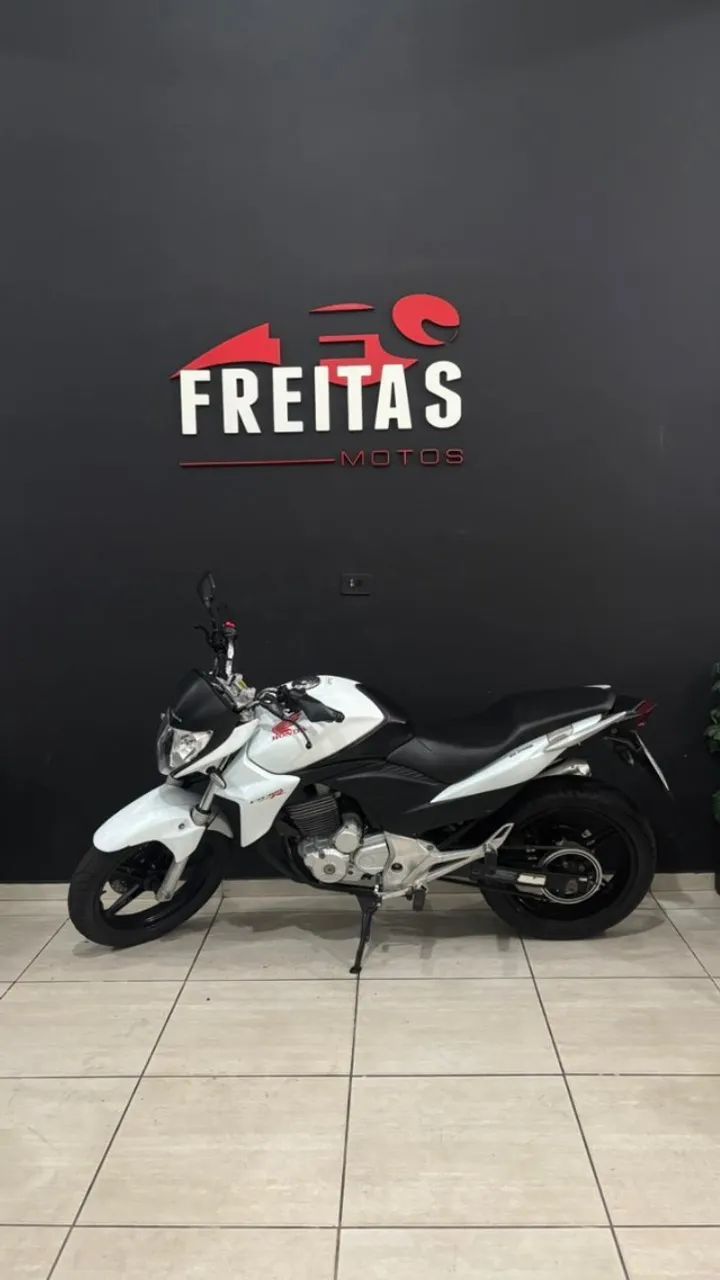 HONDA CB 300R - Foto 3