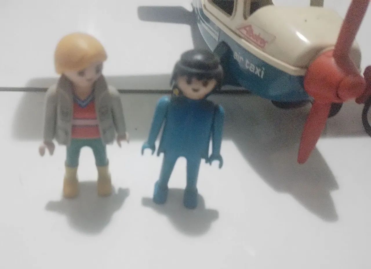 Playmobil avião e carrinho década de 80 - Foto 3