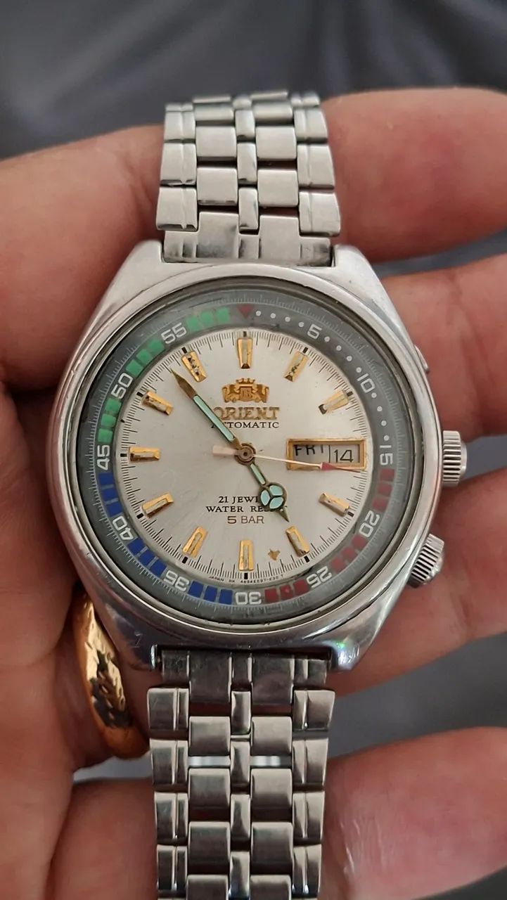 Vendo Relógio Orient automático três chaves muito funcionando perfeitamente 