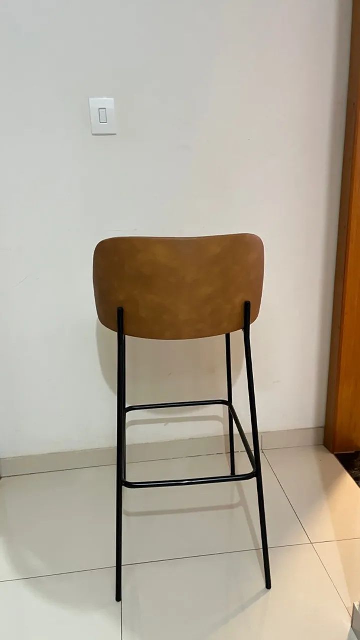 Banqueta em couro caramelo - Foto 5